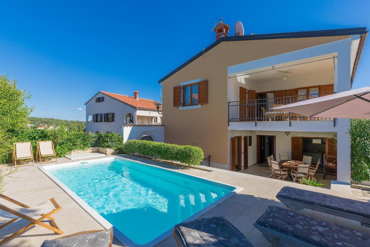 Villa Asi *